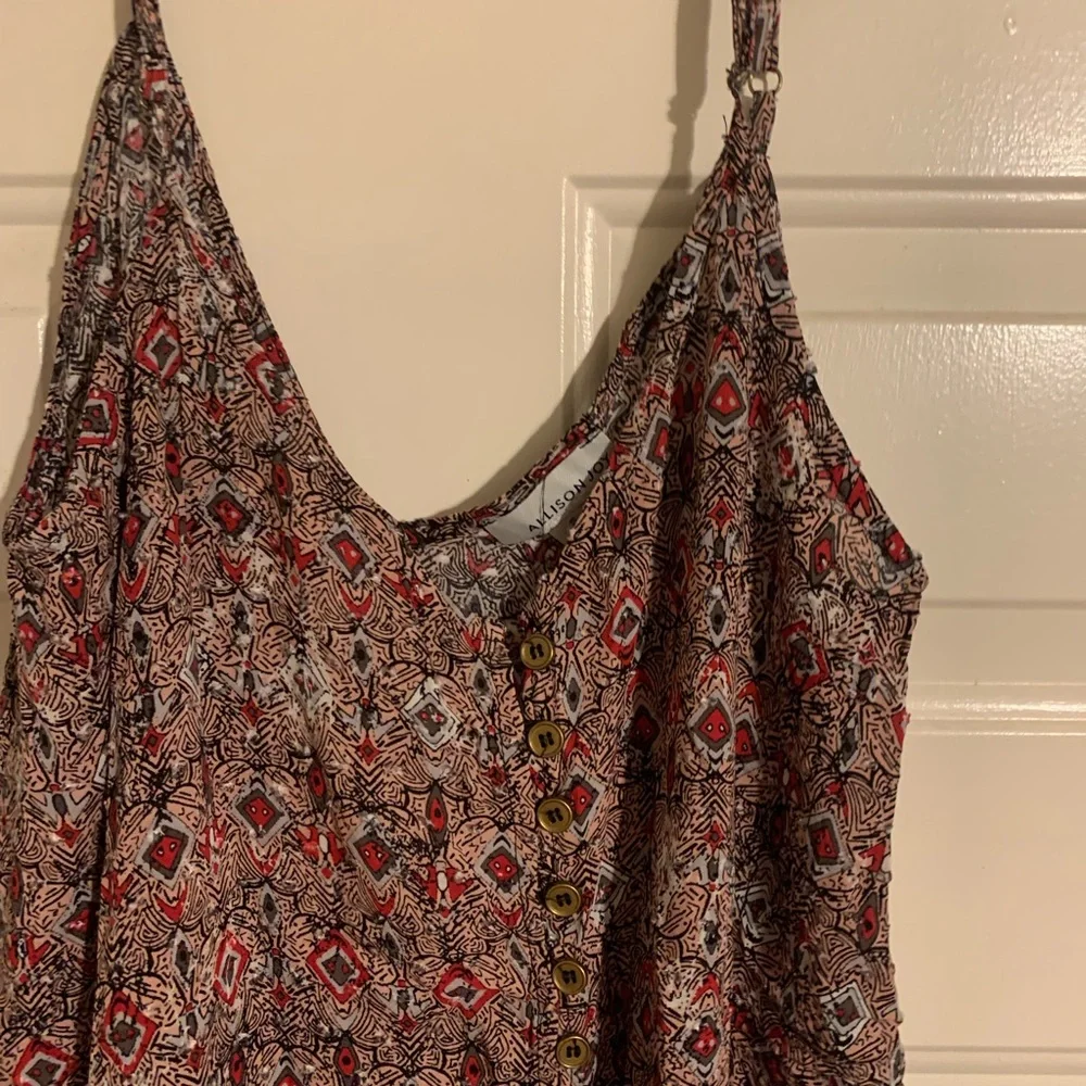 Tank top - Picture 1 of 3
